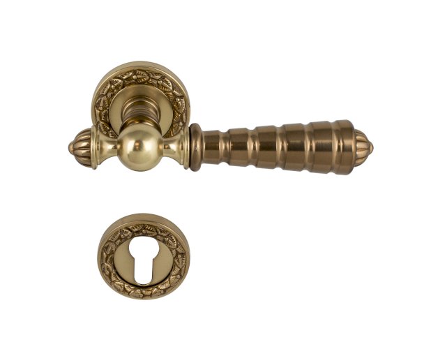 BRONCES MESTRE MECANO OR6575 LEVER HANDLE ON ROSE WITH ESCUTCHEON 115MM